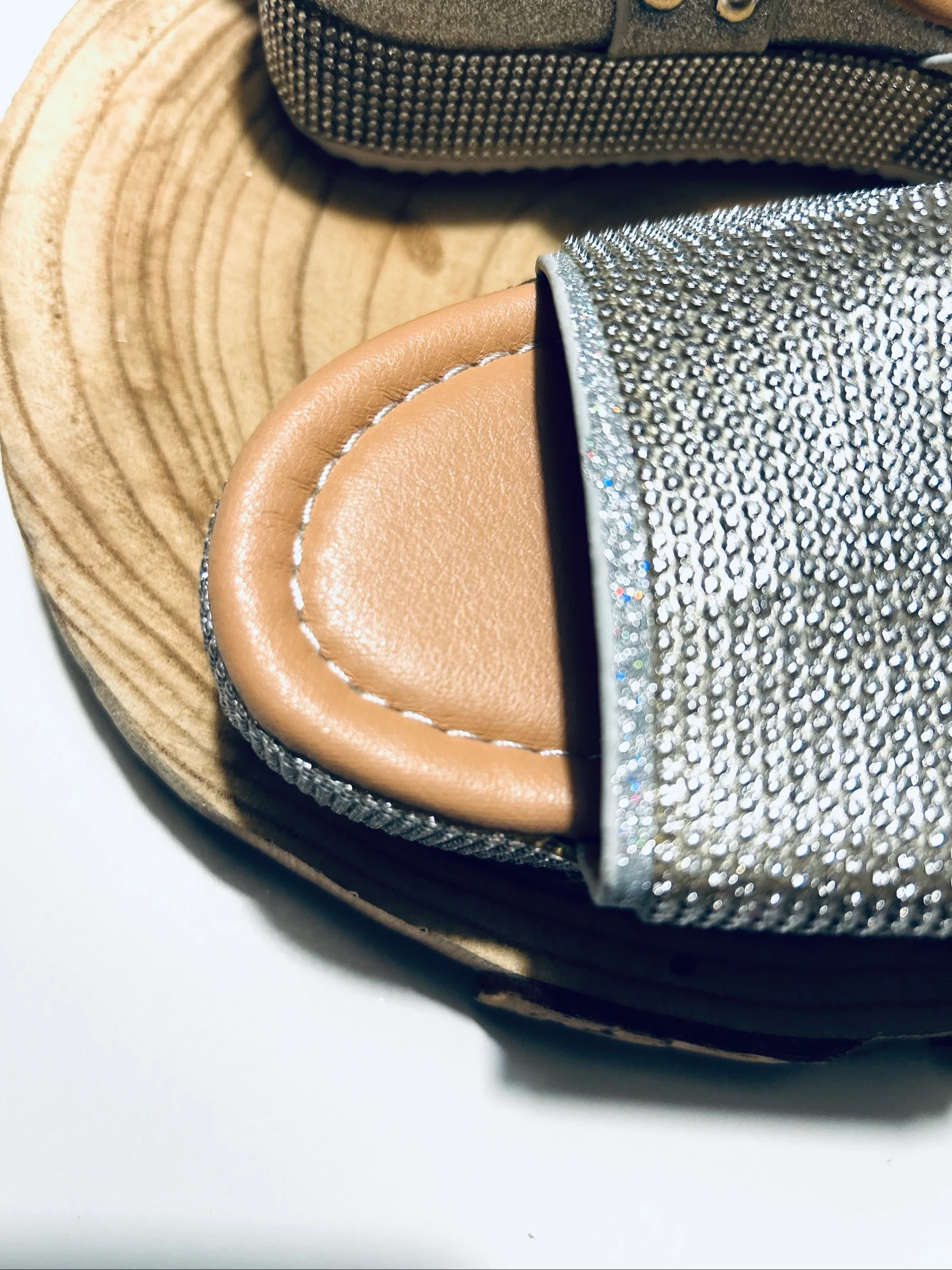 Glitter/Strash Effect Wedges – photo 3